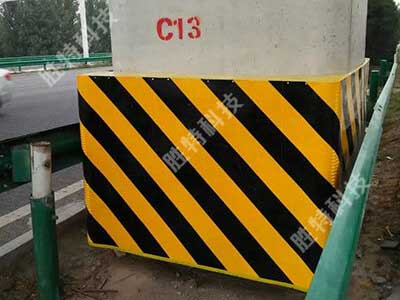 高速公路橋墩防撞設施